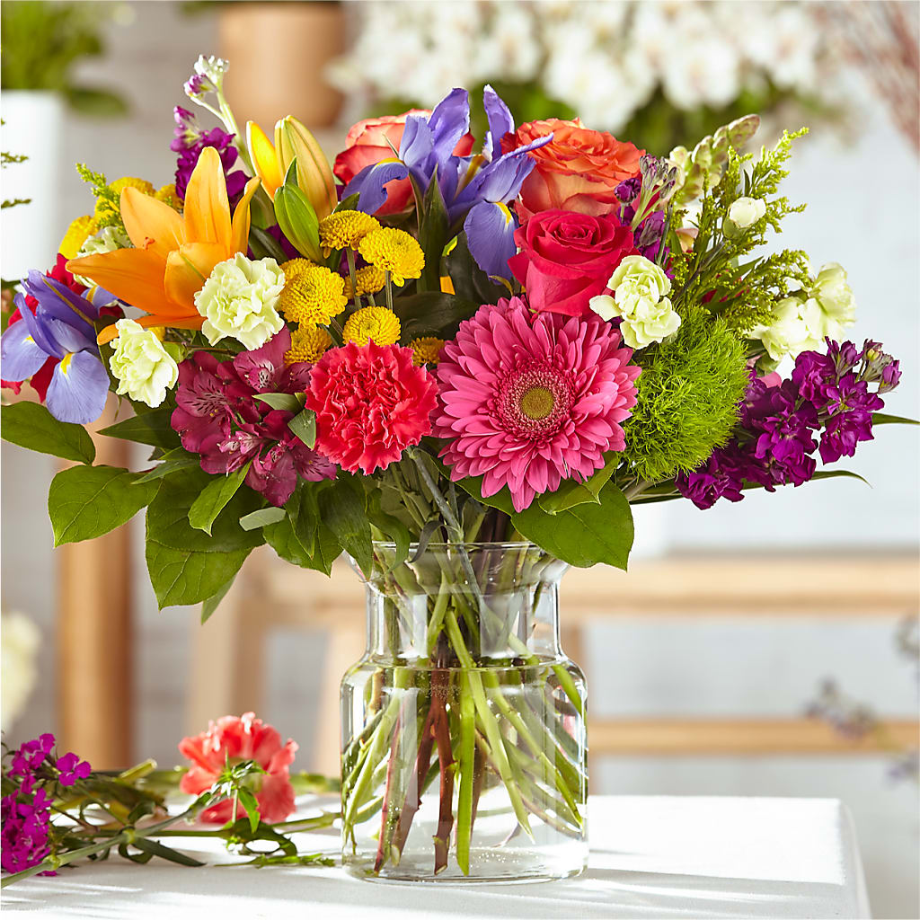 Bold & Bright – A Florist Original – MAIN STREET FLORIST & GIFTS, Ridgefield CT