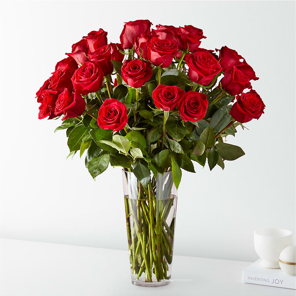 Long Stem Red Rose Bouquet – MAIN STREET FLORIST & GIFTS, Ridgefield CT