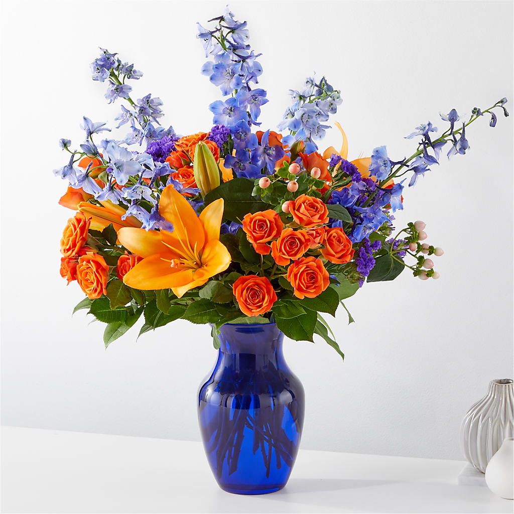 Radiant Citrus Bouquet – MAIN STREET FLORIST & GIFTS, Ridgefield CT