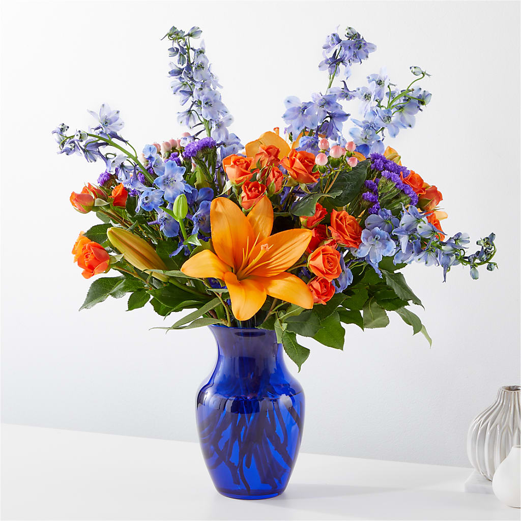 Radiant Citrus Bouquet – MAIN STREET FLORIST & GIFTS, Ridgefield CT