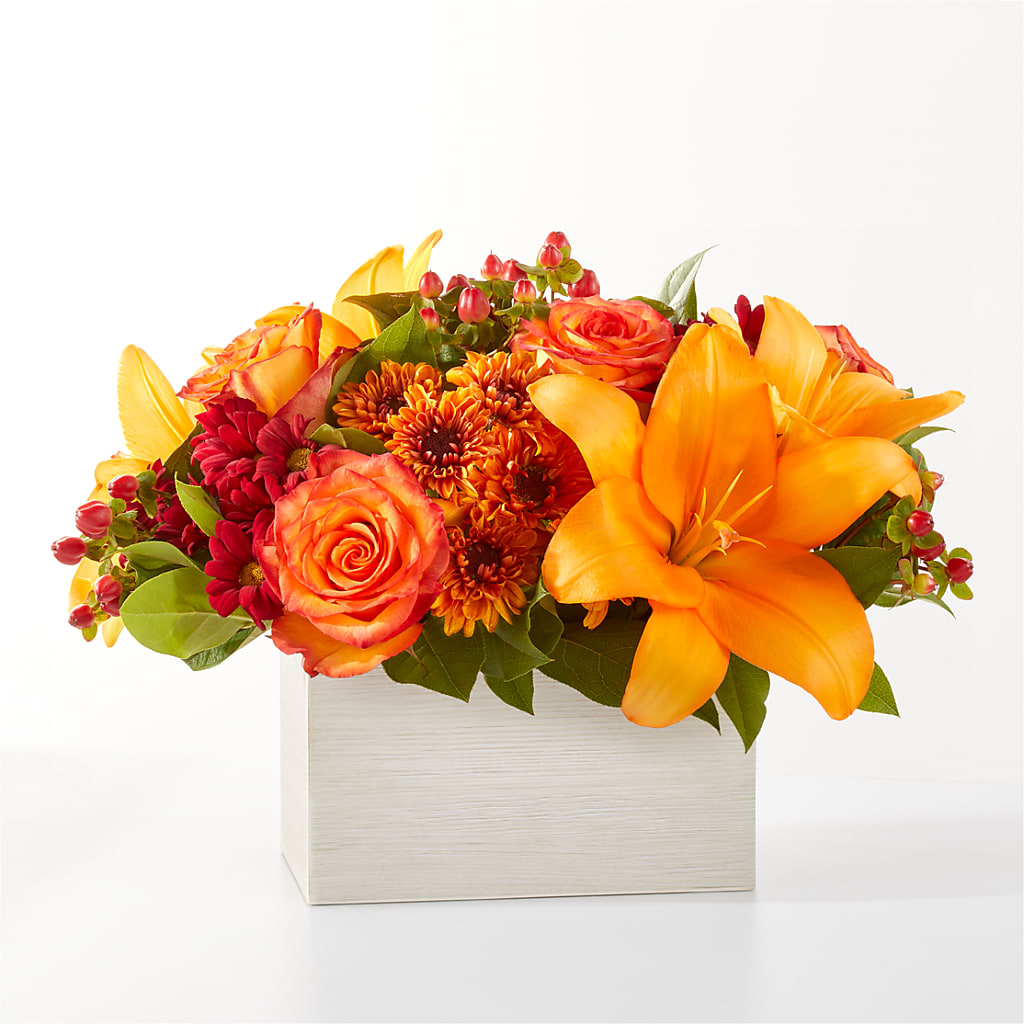 Backyard Bonfire Bouquet – MAIN STREET FLORIST & GIFTS, Ridgefield CT