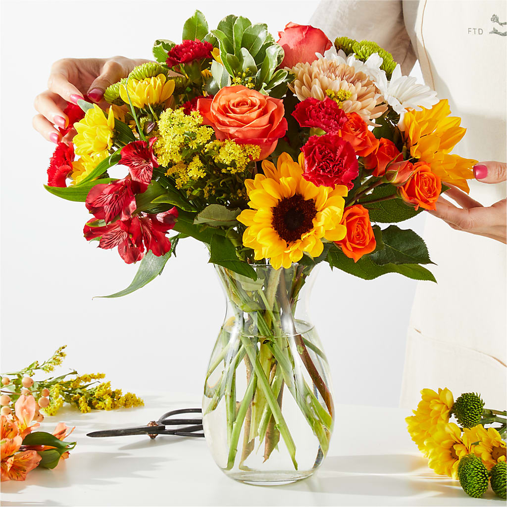 Fall Delight – A Florist Original – MAIN STREET FLORIST & GIFTS, Ridgefield CT