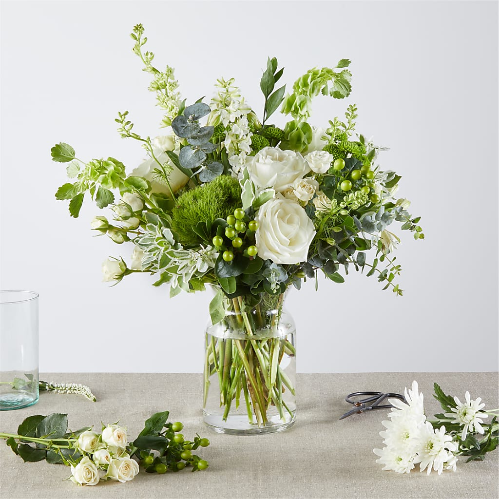 Irish Garden - A Florist Original – MAIN STREET FLORIST & GIFTS, Ridgefield CT