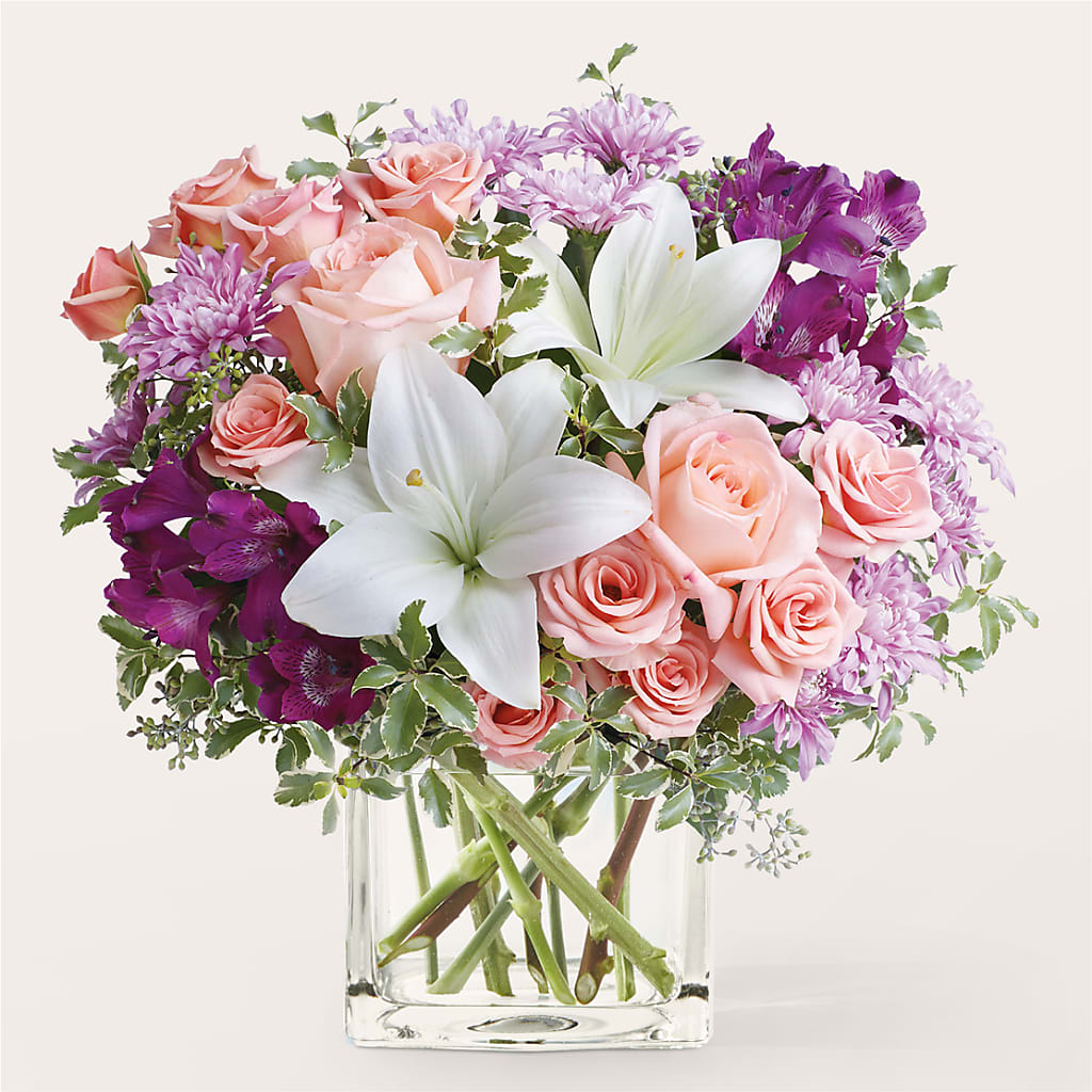 Mani Pedi Bouquet – MAIN STREET FLORIST & GIFTS, Ridgefield CT