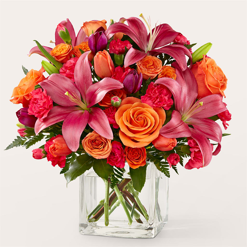 Lucky Lily Bouquet – MAIN STREET FLORIST & GIFTS, Ridgefield CT