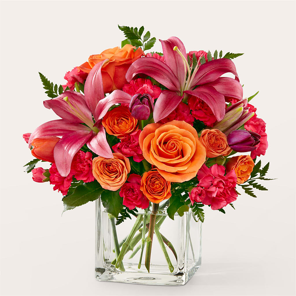 Lucky Lily Bouquet – MAIN STREET FLORIST & GIFTS, Ridgefield CT