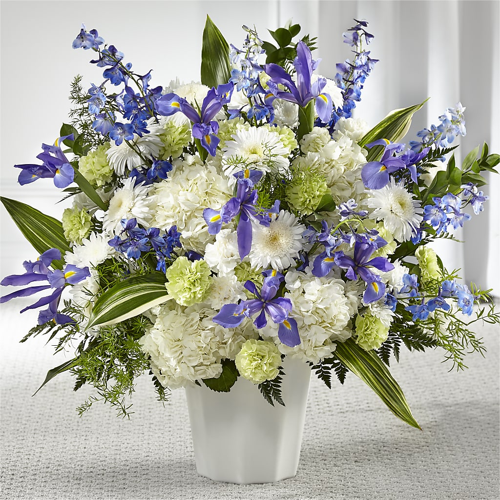 Soft Serenity Floor Basket – MAIN STREET FLORIST & GIFTS, Ridgefield CT