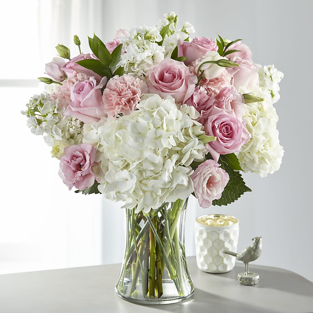Guiding Grace Bouquet – MAIN STREET FLORIST & GIFTS, Ridgefield CT