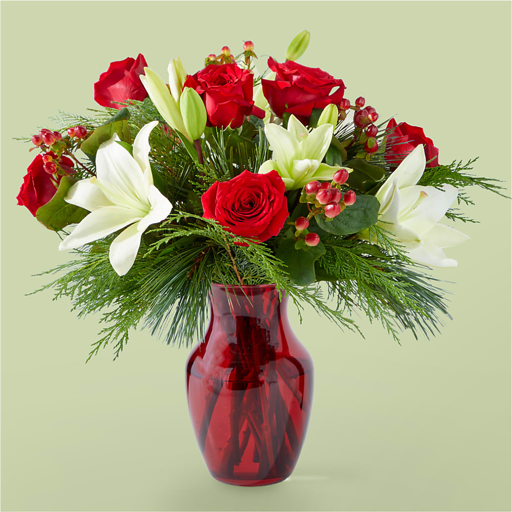 Evergreen Delight Bouquet – MAIN STREET FLORIST & GIFTS, Ridgefield CT