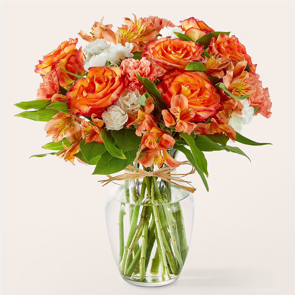 Apricot Glow Bouquet – MAIN STREET FLORIST & GIFTS, Ridgefield CT