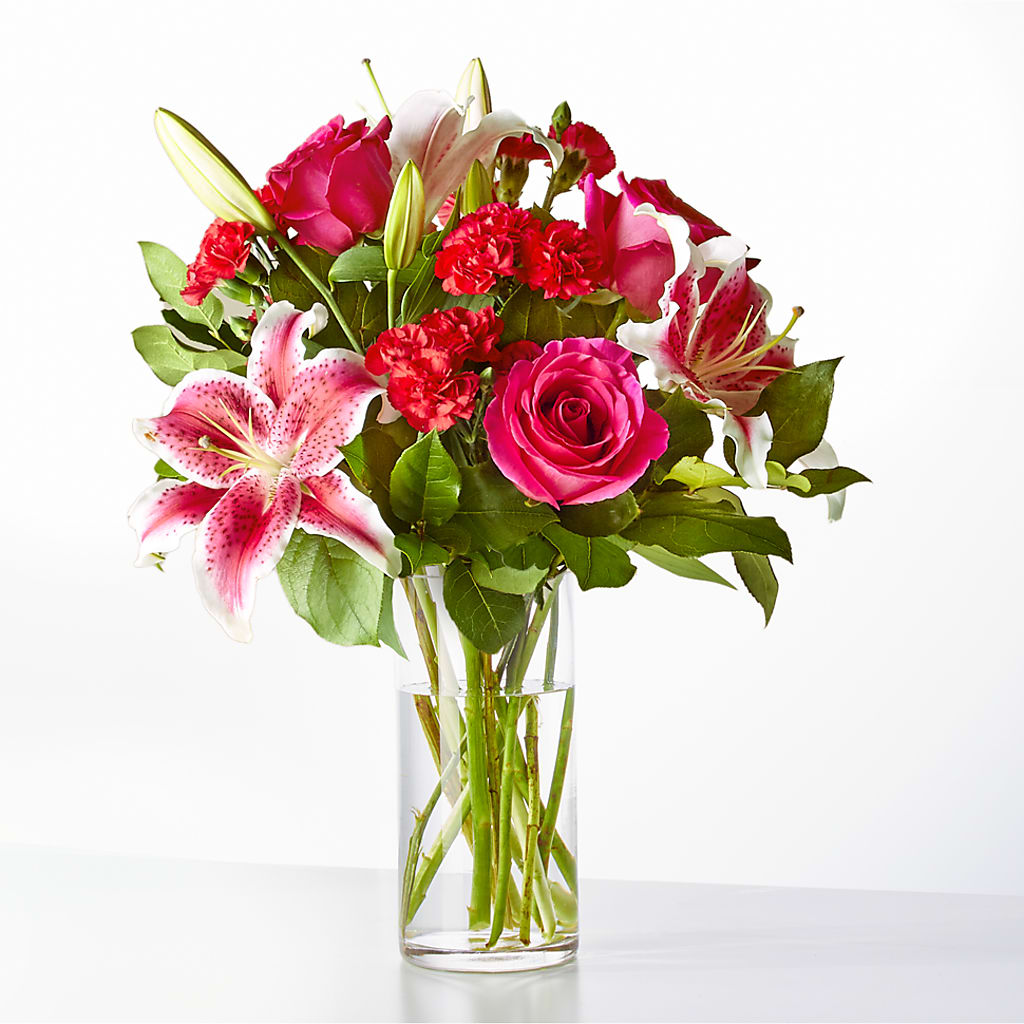 Love at First Sight Bouquet – MAIN STREET FLORIST & GIFTS, Ridgefield CT