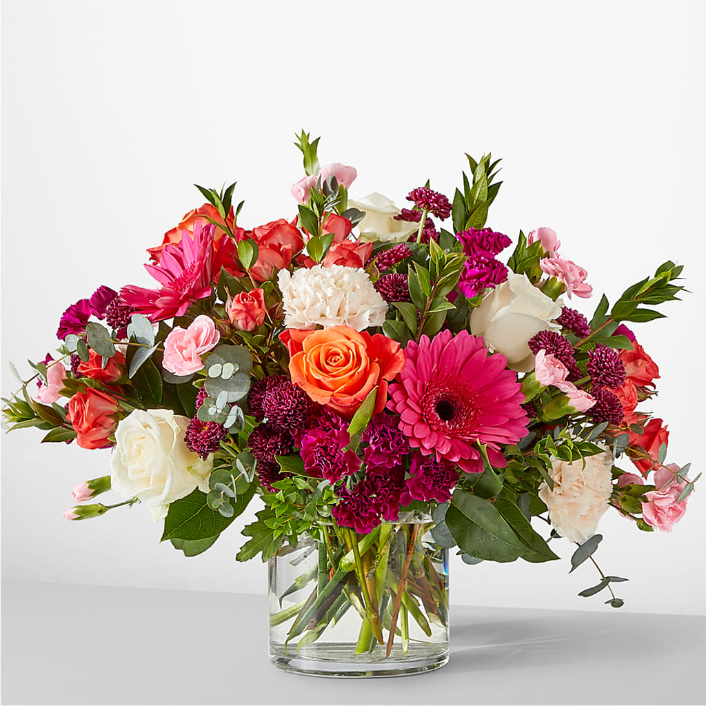 Smell the Roses Bouquet – MAIN STREET FLORIST & GIFTS, Ridgefield CT