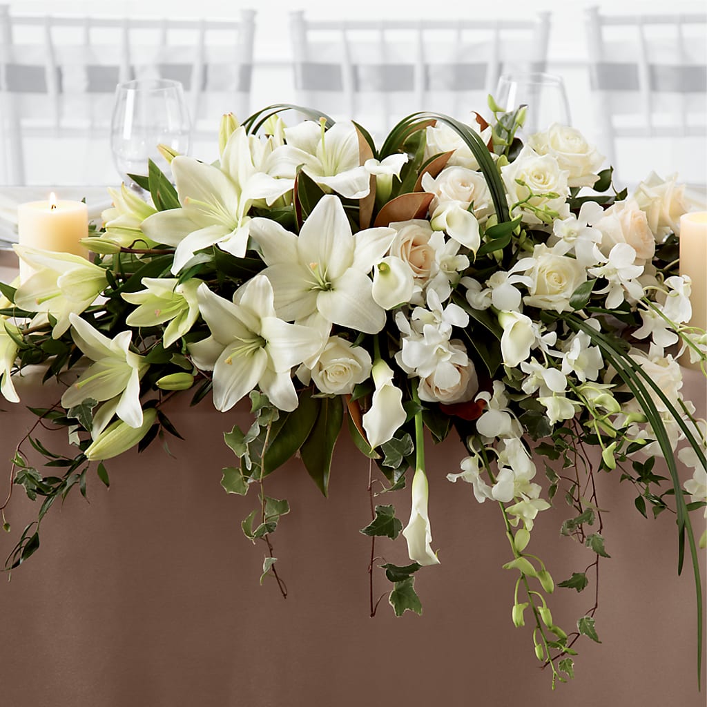 White Linen Arrangement – MAIN STREET FLORIST & GIFTS, Ridgefield CT