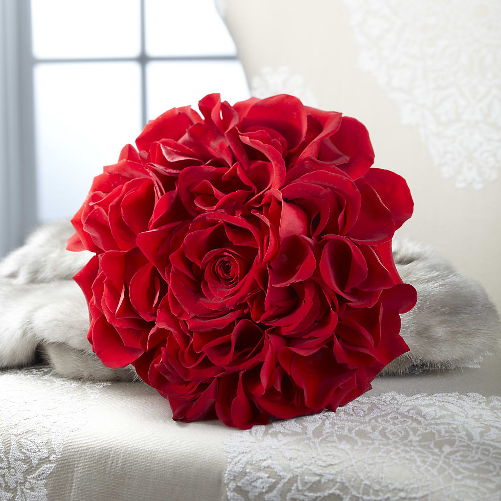 Composite Rose Bouquet – MAIN STREET FLORIST & GIFTS, Ridgefield CT