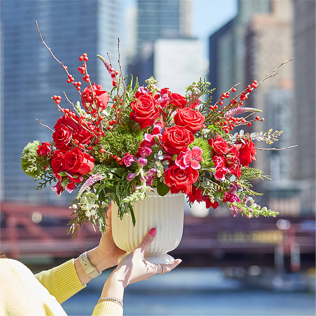 Big Red Bow Bouquet – MAIN STREET FLORIST & GIFTS, Ridgefield CT
