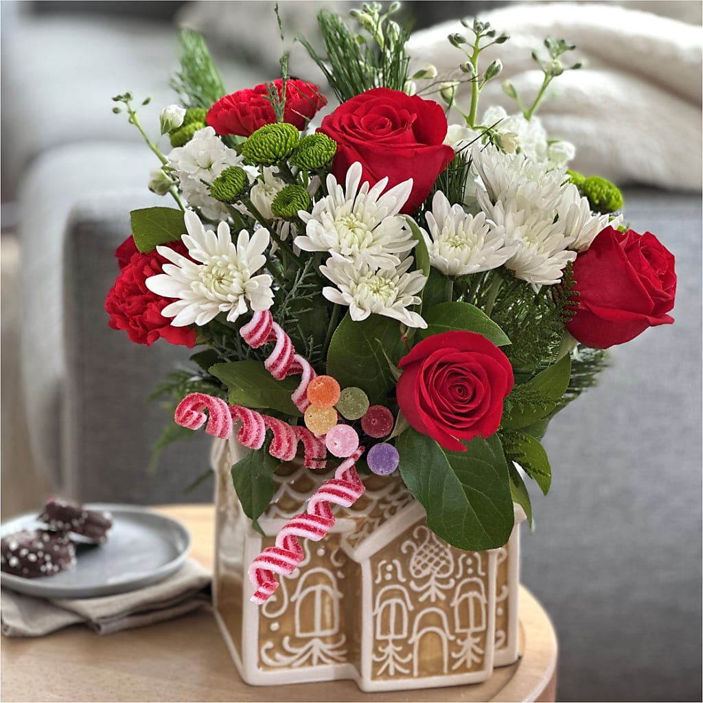 Gingerbread Bakery Bouquet – MAIN STREET FLORIST & GIFTS, Ridgefield CT