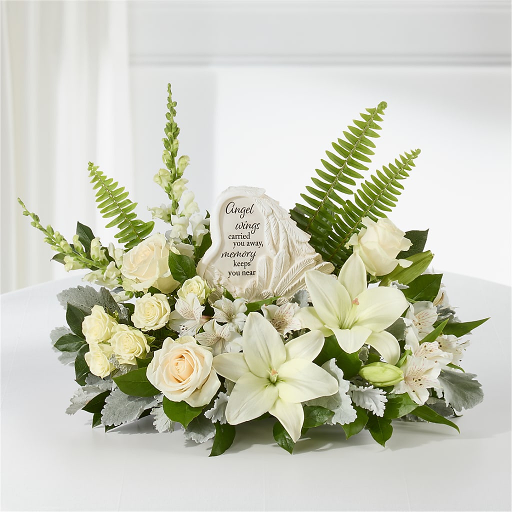 Holding You Close Arrangement – MAIN STREET FLORIST & GIFTS, Ridgefield CT