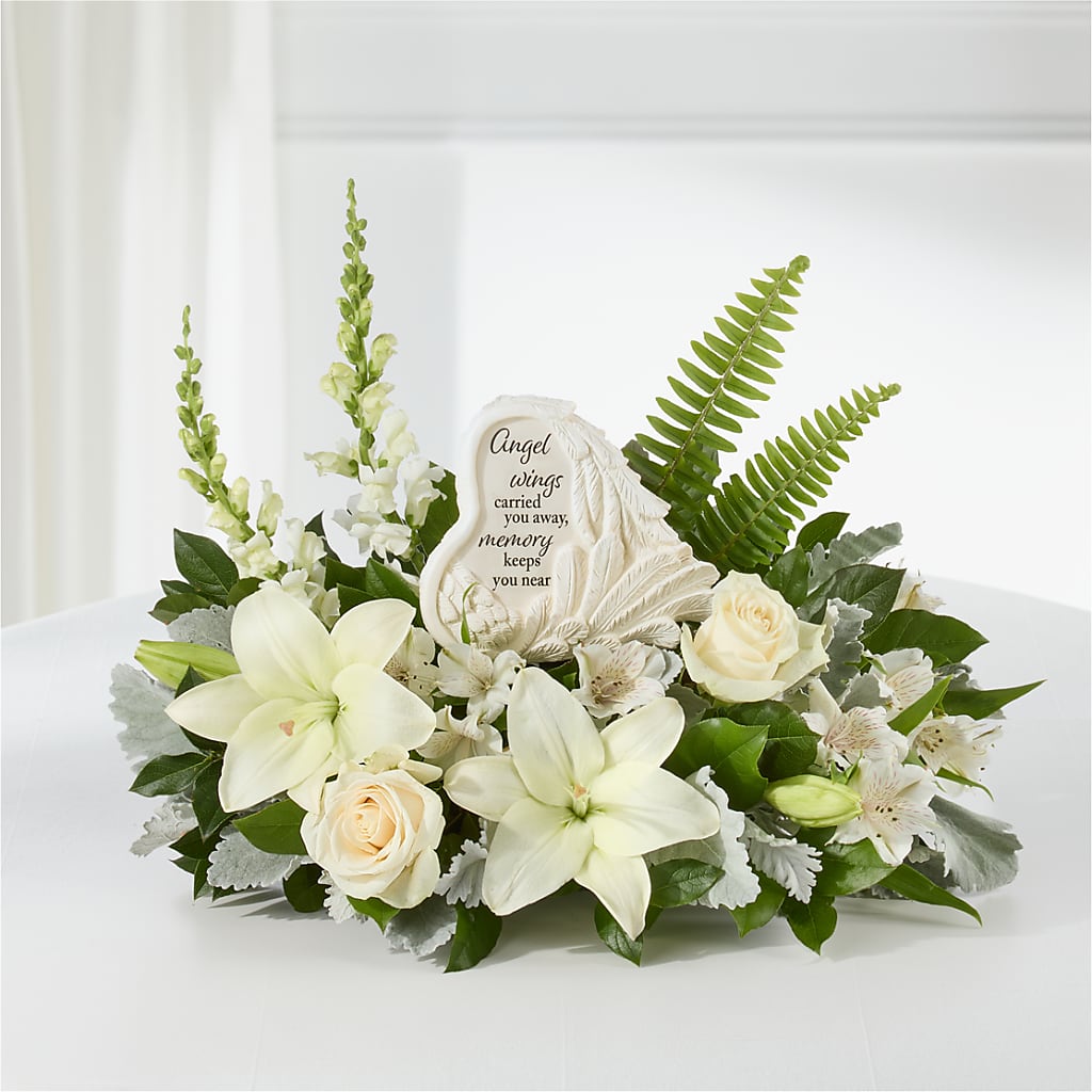 Holding You Close Arrangement – MAIN STREET FLORIST & GIFTS, Ridgefield CT