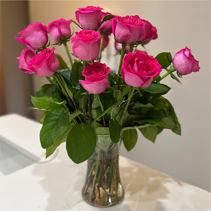 Long Stem Pink Rose Bouquet – MAIN STREET FLORIST & GIFTS, Ridgefield CT