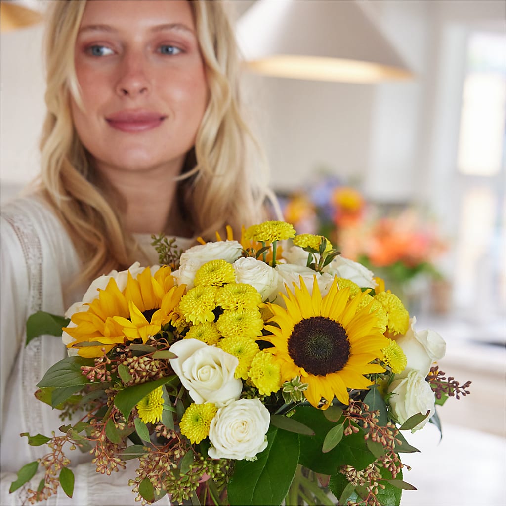 Luminous Morning Bouquet – MAIN STREET FLORIST & GIFTS, Ridgefield CT