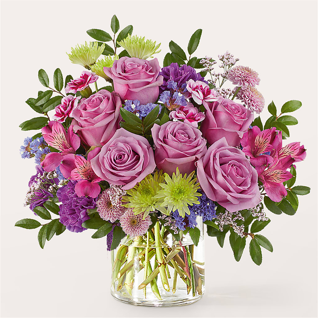 Glass Half Full Bouquet – MAIN STREET FLORIST & GIFTS, Ridgefield CT