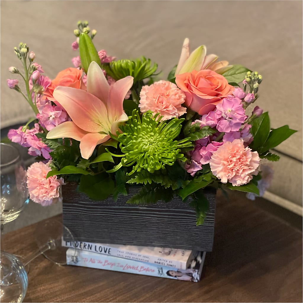 Beautiful Spirit Basket – MAIN STREET FLORIST & GIFTS, Ridgefield CT
