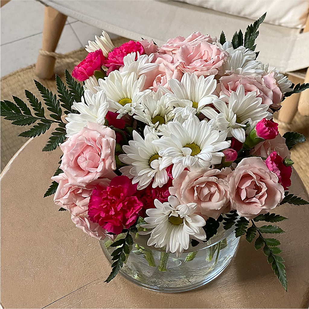 Sweet Surprises® Bouquet – MAIN STREET FLORIST & GIFTS, Ridgefield CT