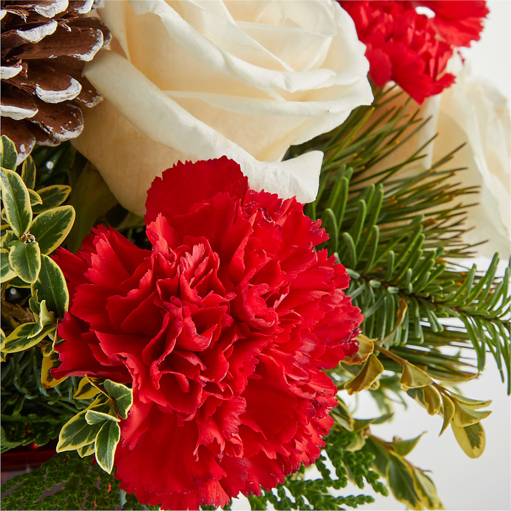 Christmas Market Bouquet – MAIN STREET FLORIST & GIFTS, Ridgefield CT