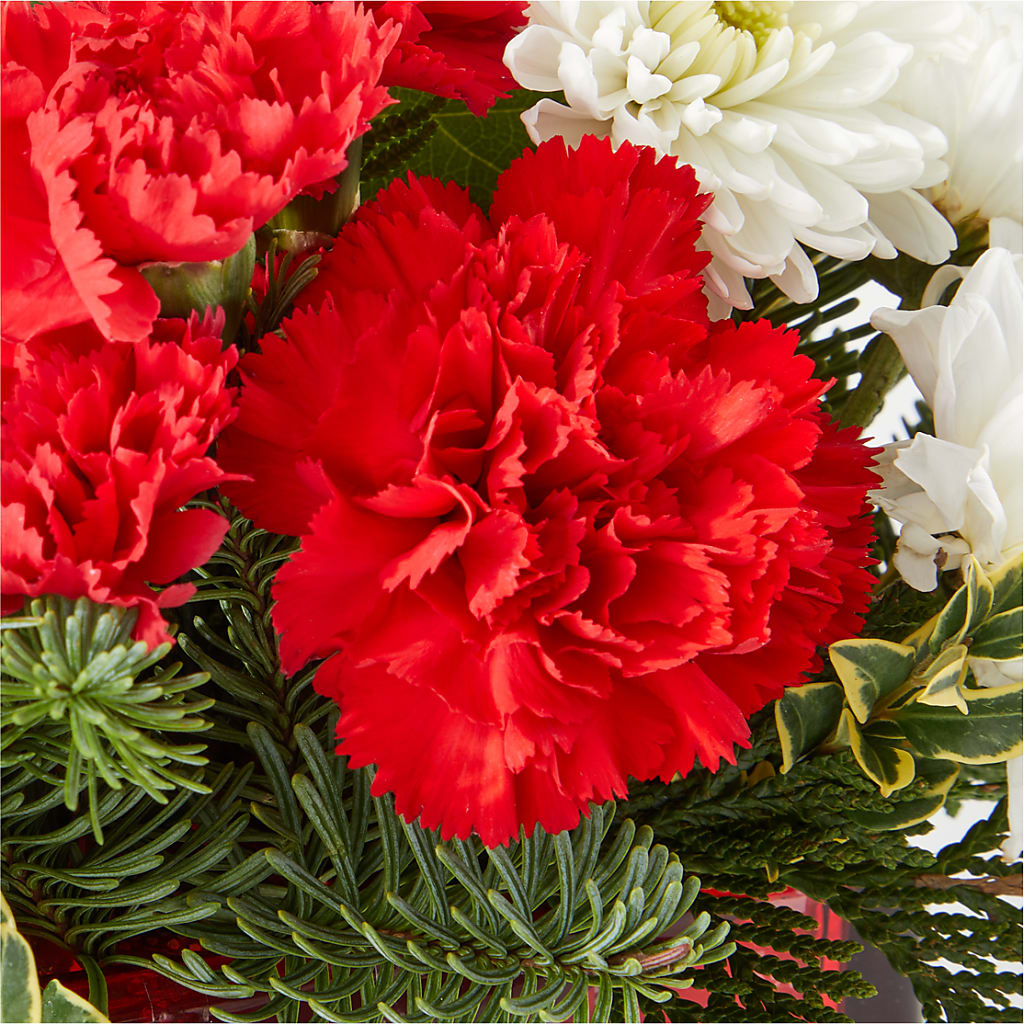 Christmas Market Bouquet – MAIN STREET FLORIST & GIFTS, Ridgefield CT