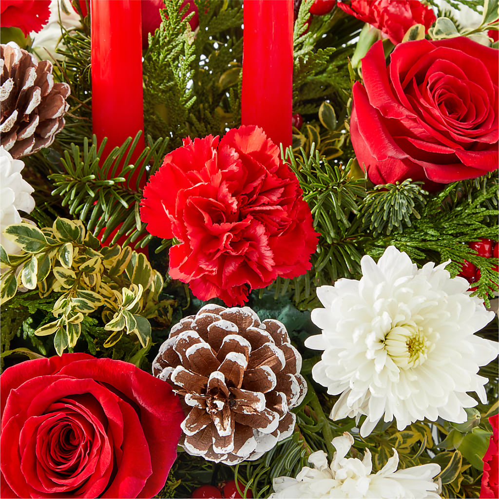 Holiday Soiree Centerpiece – MAIN STREET FLORIST & GIFTS, Ridgefield CT