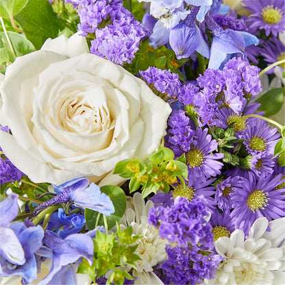 Genuine Gestures Bouquet – MAIN STREET FLORIST & GIFTS, Ridgefield CT
