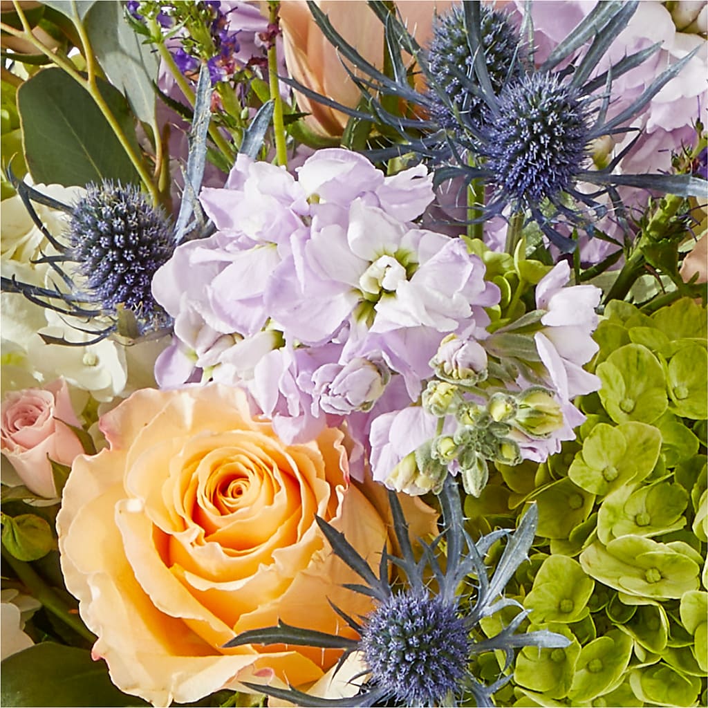 Porch Swing Bouquet – MAIN STREET FLORIST & GIFTS, Ridgefield CT