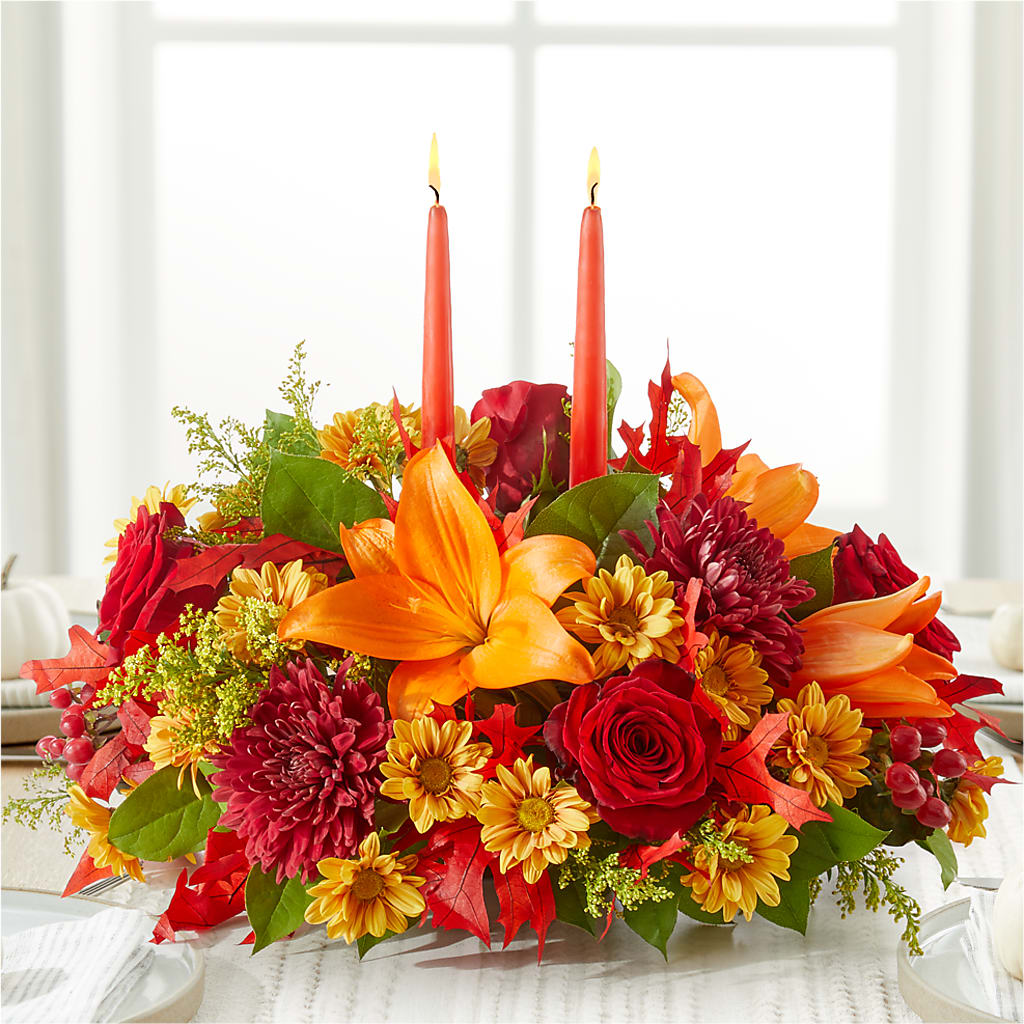 Autumn's Embrace Centerpiece – MAIN STREET FLORIST & GIFTS, Ridgefield CT