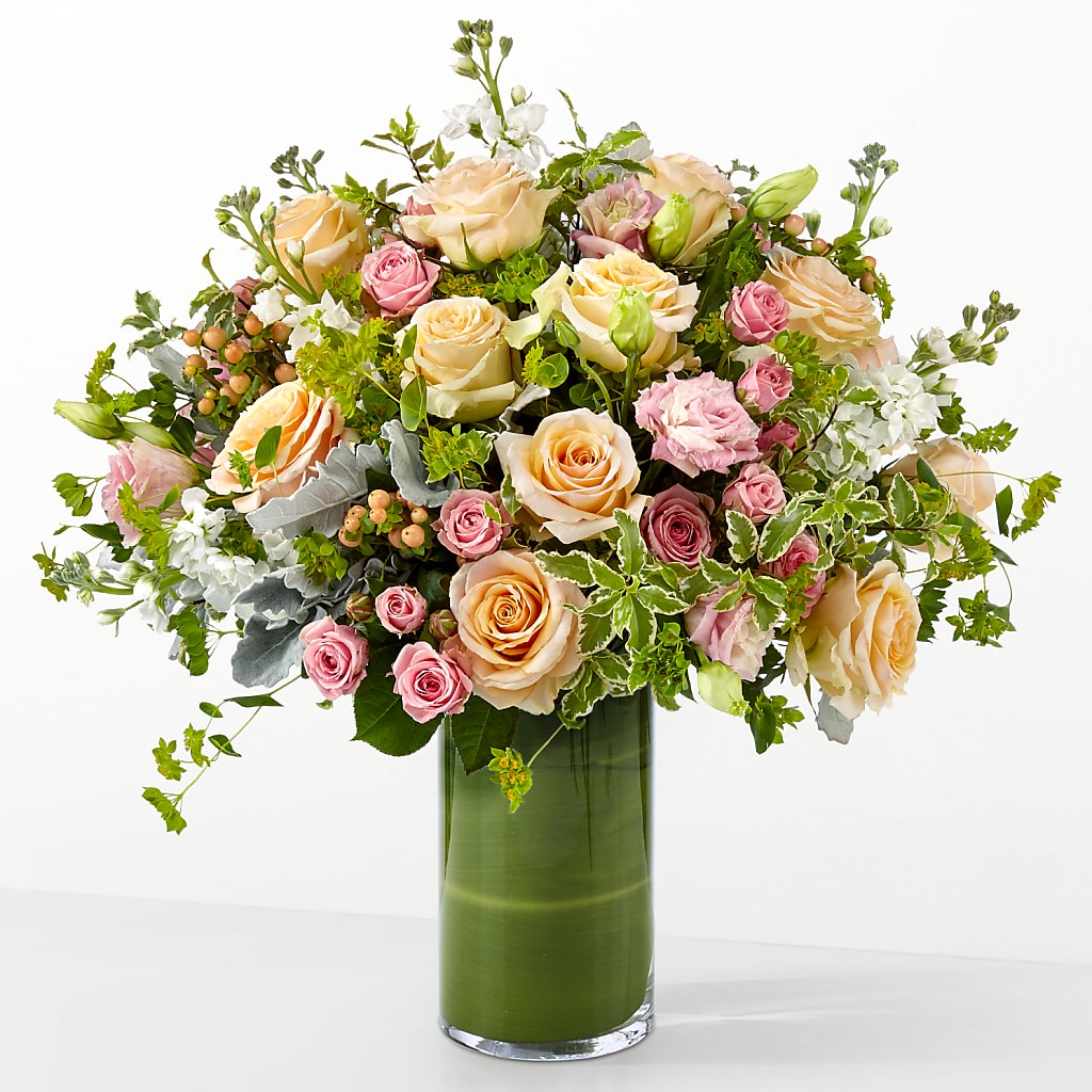 The Glamour Shot – MAIN STREET FLORIST & GIFTS, Ridgefield CT