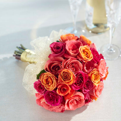Sweet Roses Bouquet – MAIN STREET FLORIST & GIFTS, Ridgefield CT